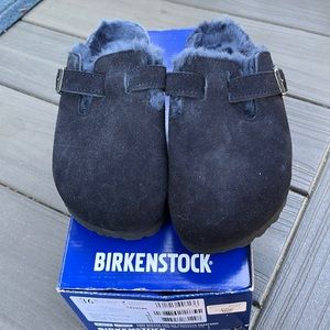 Brand New Birkenstock Boston/Sherling in Navy Size 36/6
